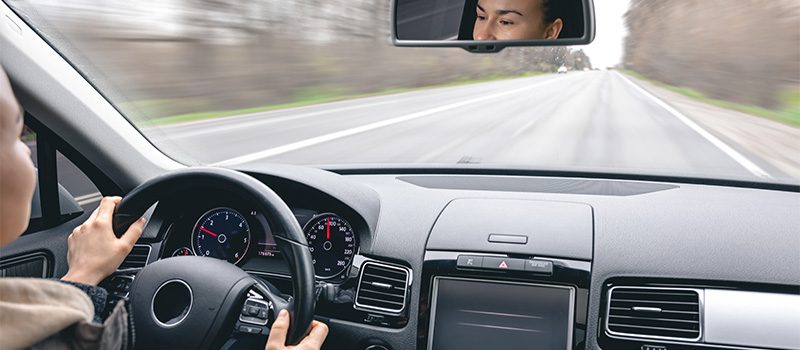 flota-vehicular-en-conducción